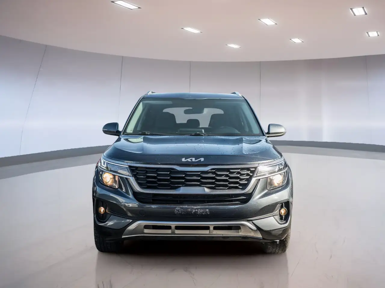 Kia Seltos снимка Kia Seltos