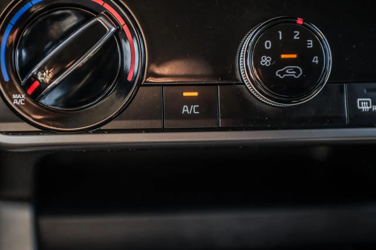 Kia Seltos снимка Kia Seltos