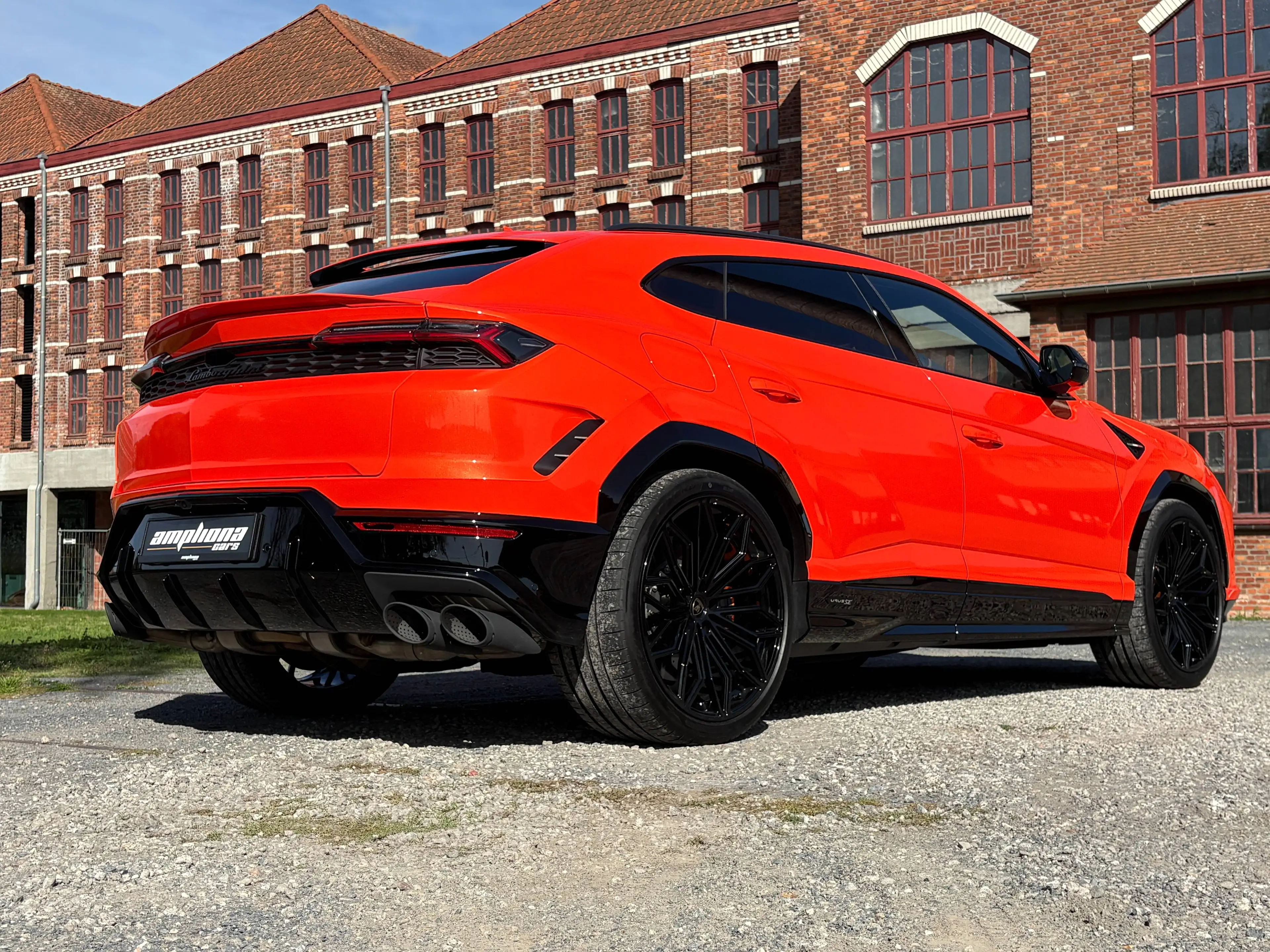 Lamborghini Urus Urus SE PHEV Electrified. Intensified. Unmistakably Lambo — photo 12