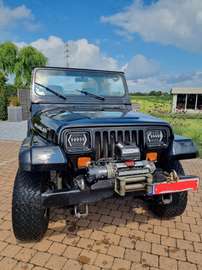 YJ