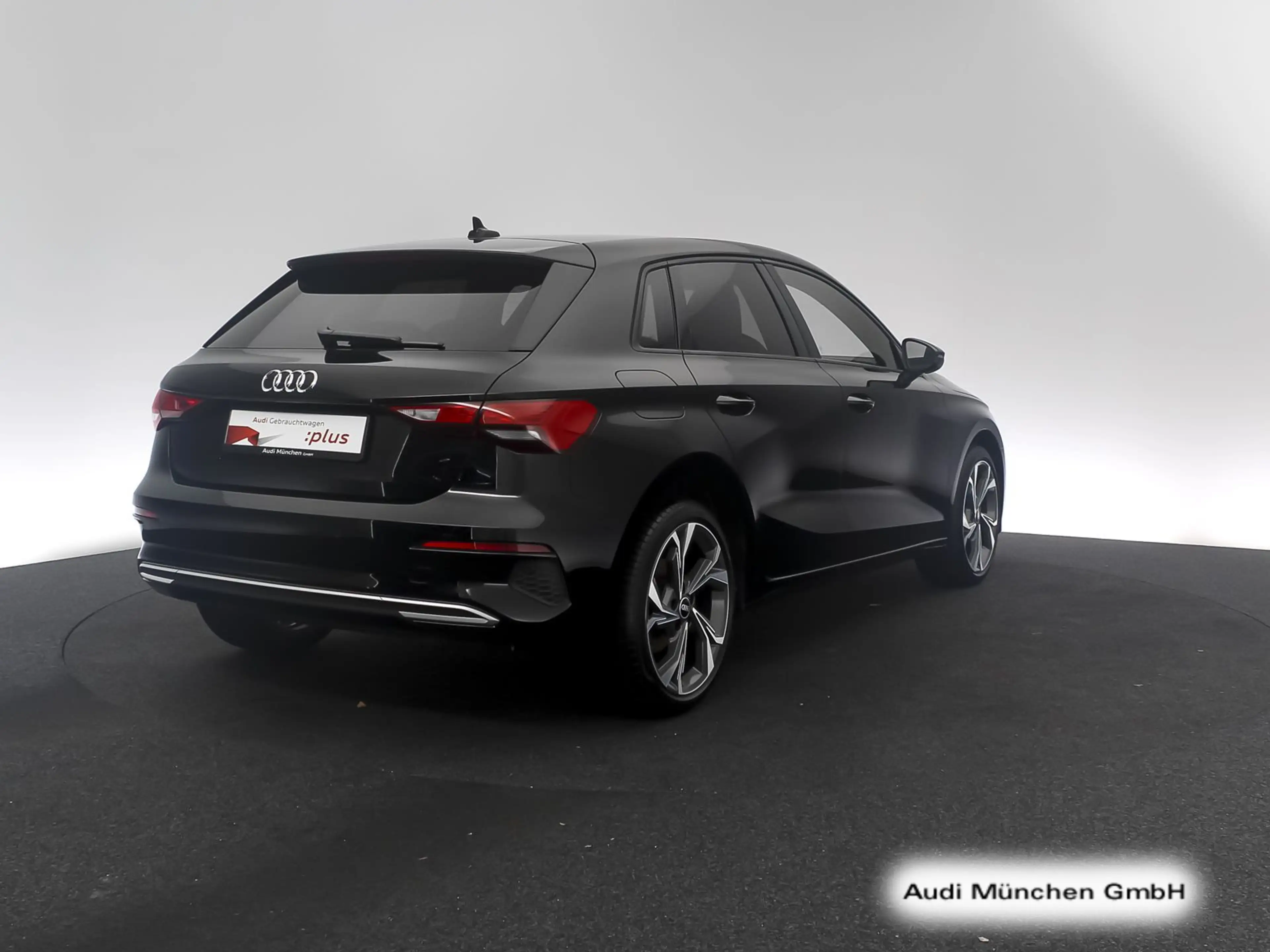 Audi A3 35 TFSI Virtual — photo 8