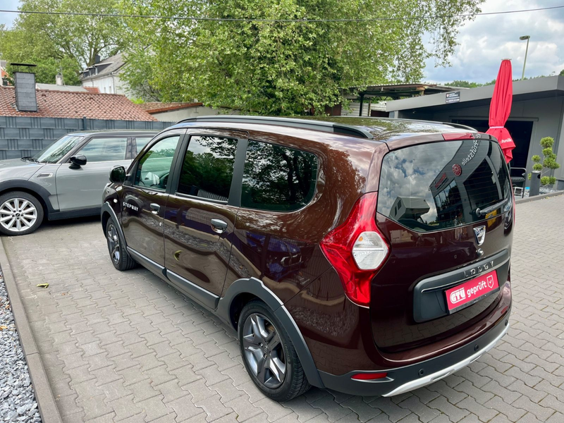 Dacia Lodgy Stepway Celebration Kamer PDC Klima Tüv+IN — photo 3