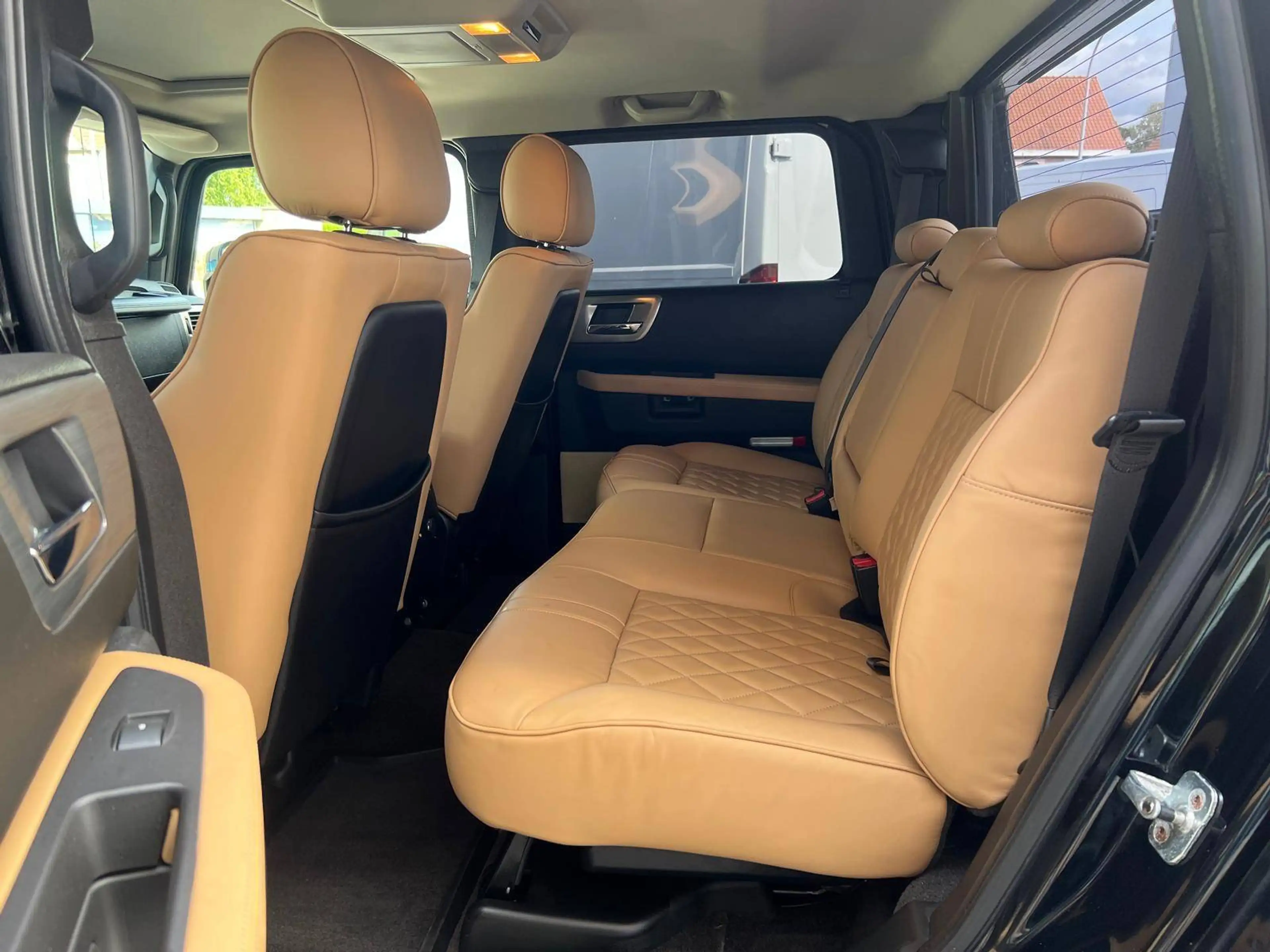 HUMMER H2 6.2  lichte vracht — photo 10