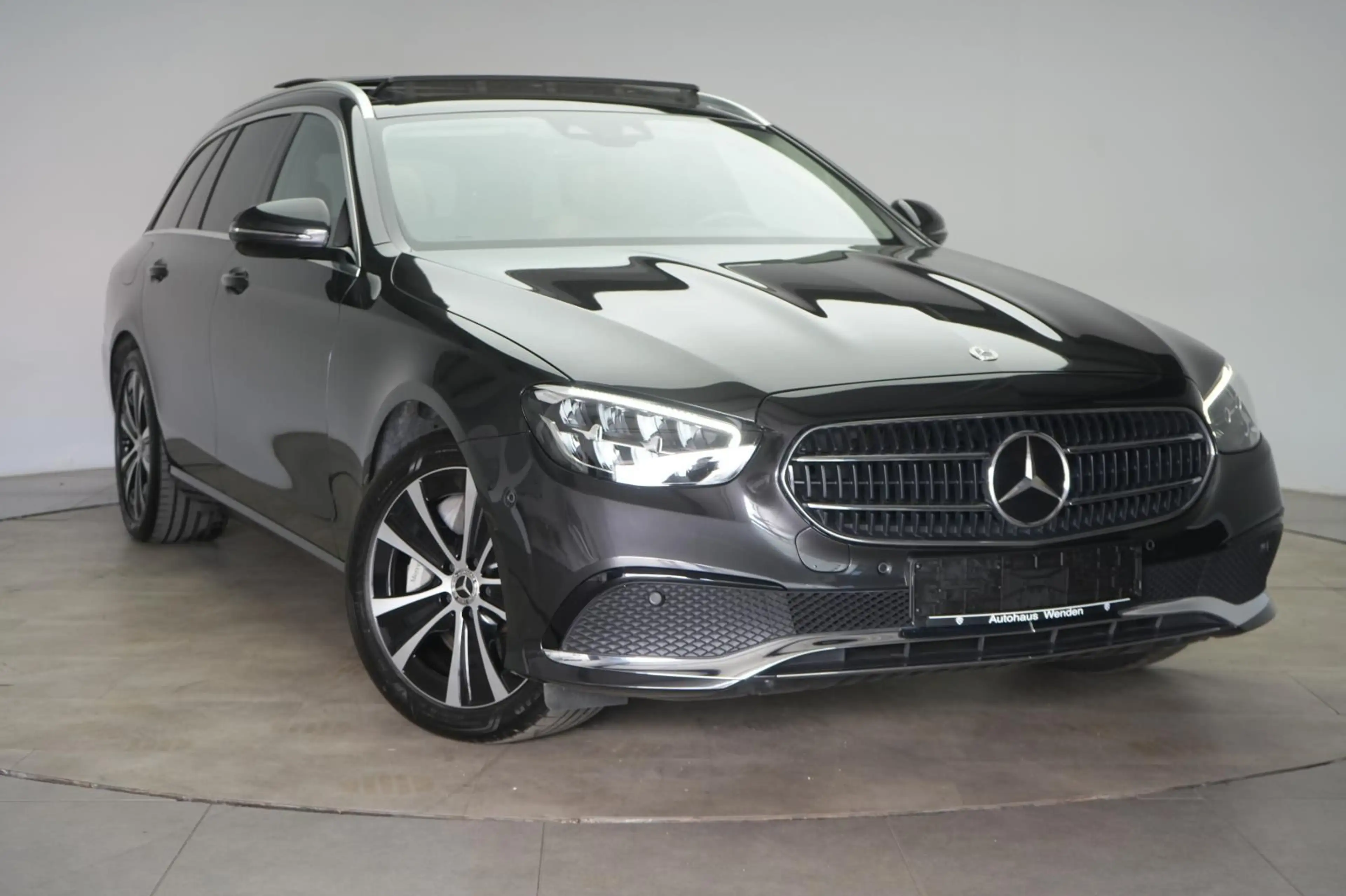 Mercedes-Benz E 300 de T 9G-TRONIC Avantgarde Leder/Distronic/