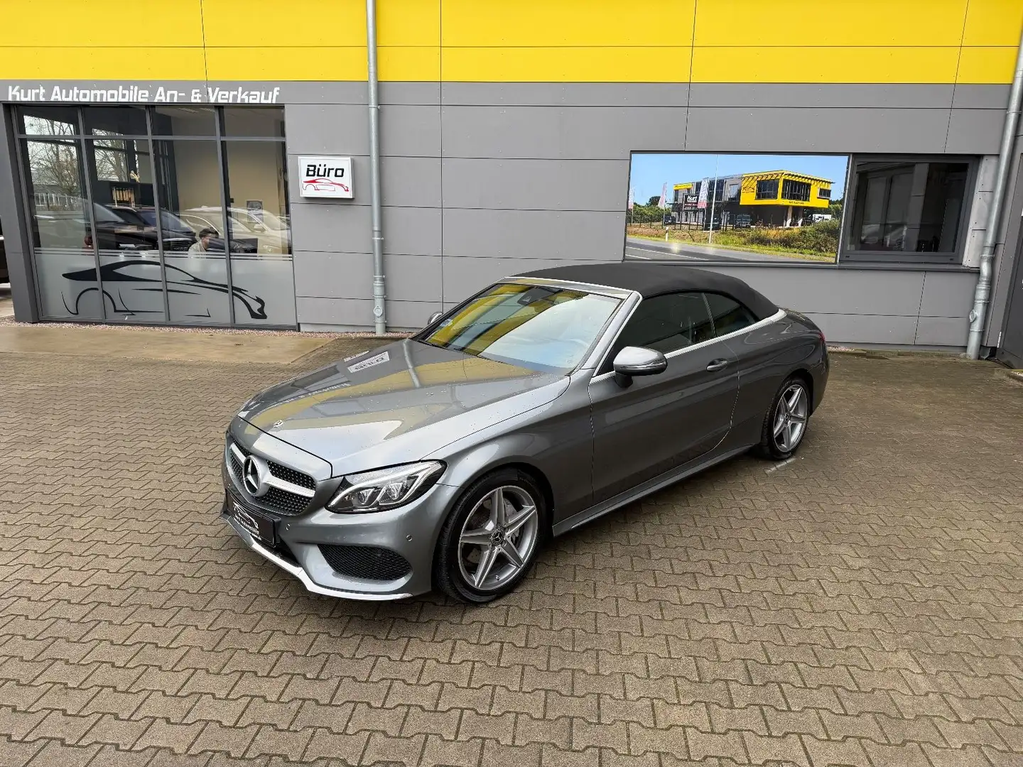 Mercedes-Benz C 200 /CABRIO/AMG LINE/LED/LEDER/NAVI/AUTOMATIK Grau - 1