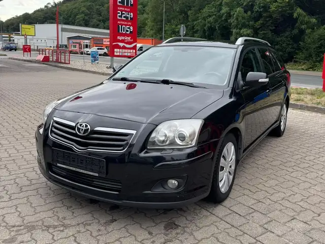 Toyota Avensis 2.0  Automatik