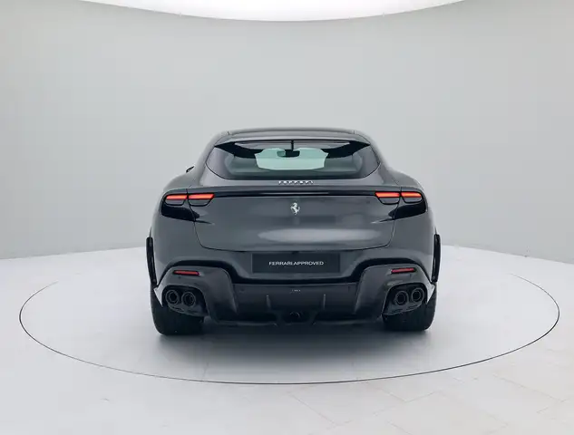 Ferrari Purosangue view 10