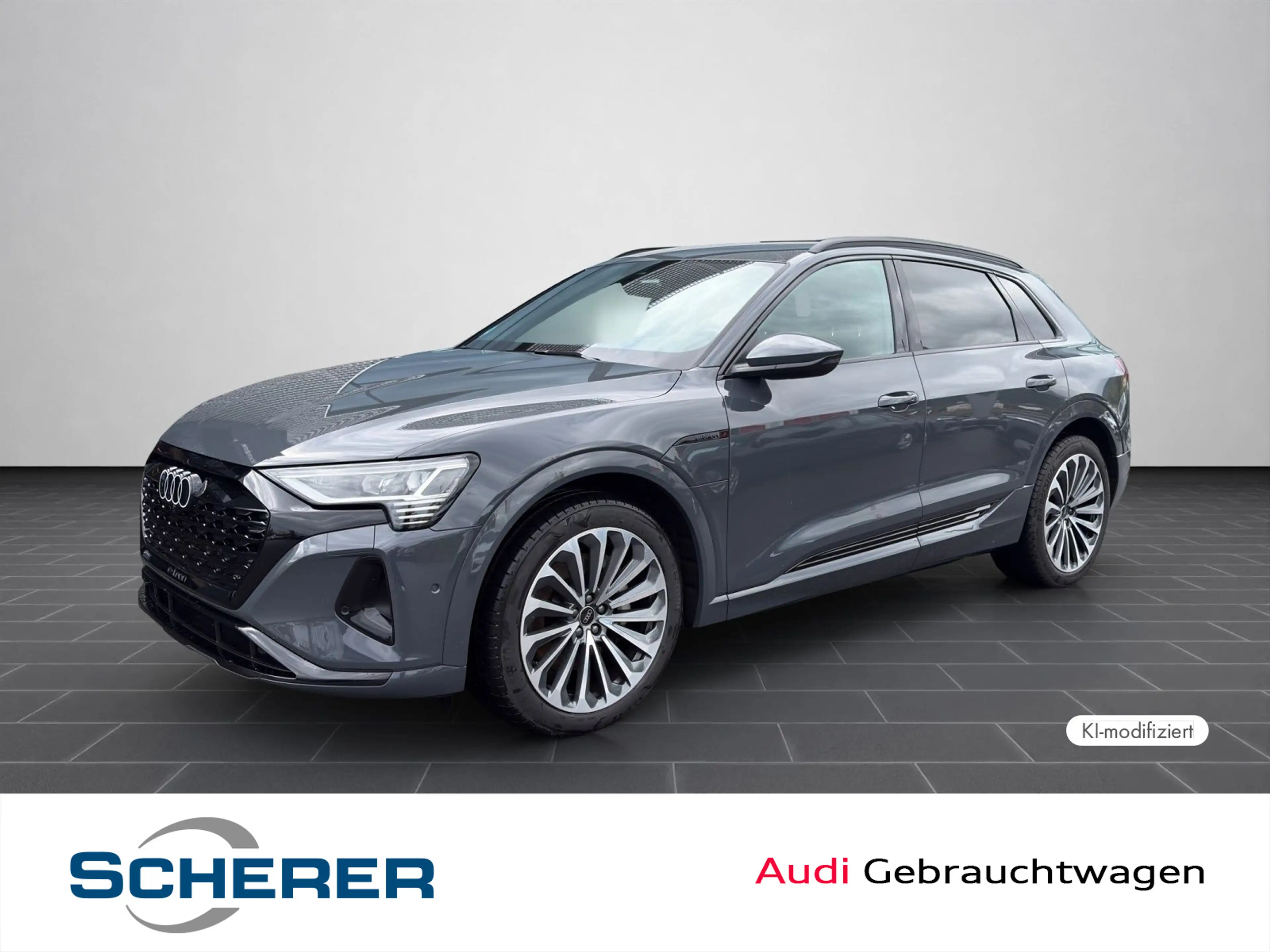 Audi Q8 e-tron Advanced 50 e-tron quattro MATRIX-LED