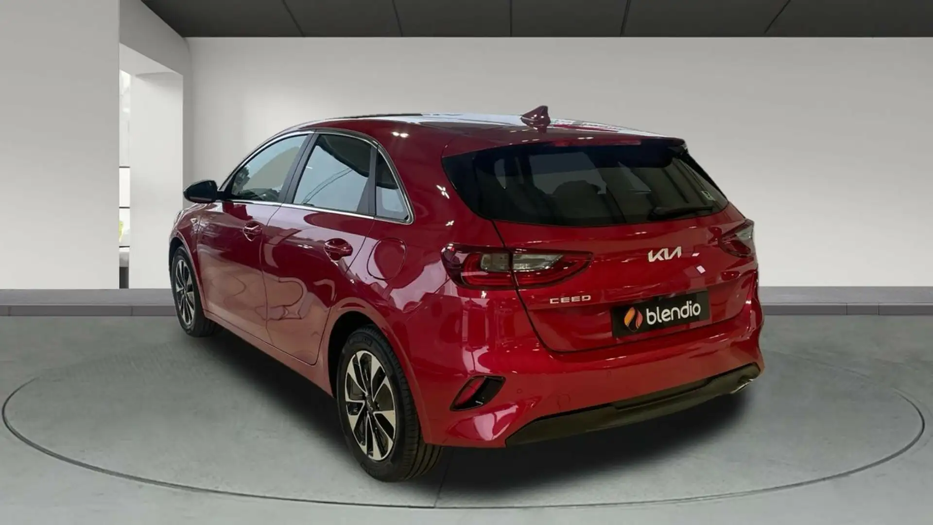 Kia Ceed / cee'd 1.0 T-GDI Drive 100 Rojo - 2