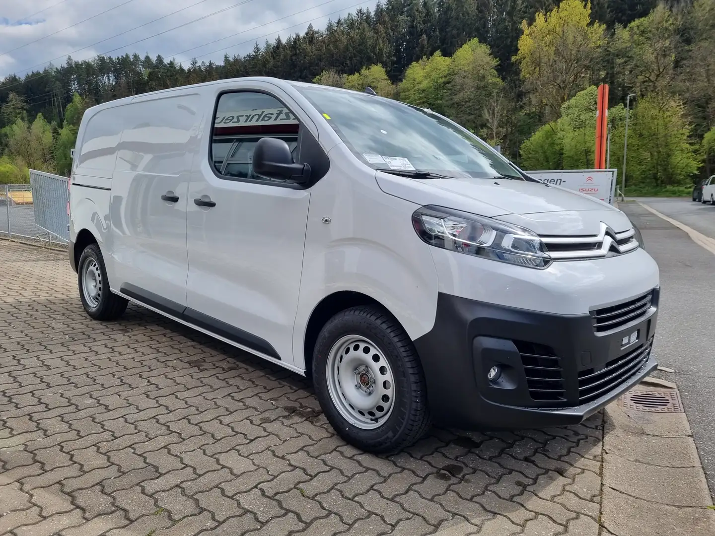 Citroen Jumpy Kastenwagen mit AHK Weiß - 2