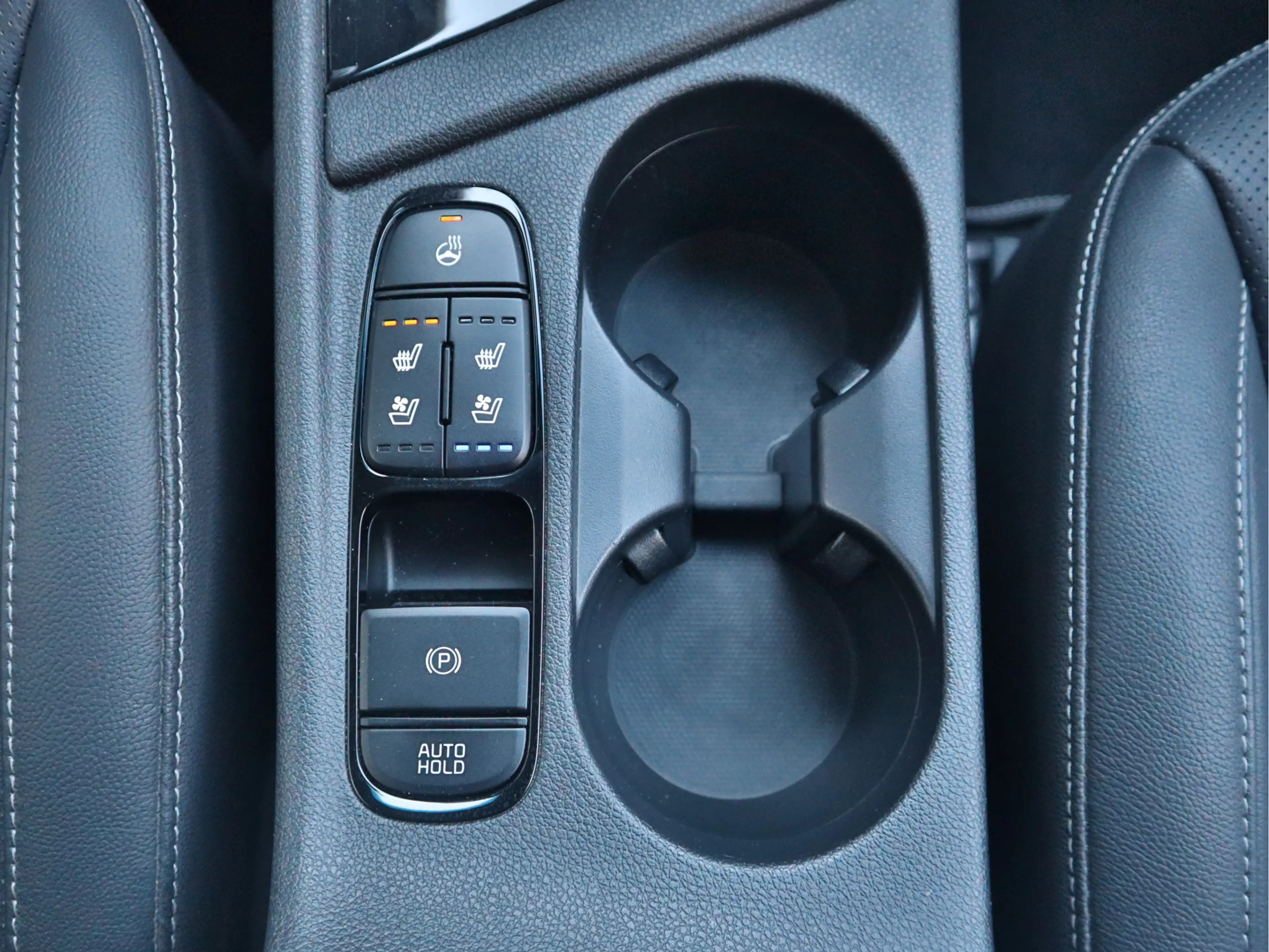 Kia Niro 1.6 GDi Hybrid ExecutiveLine | Leder | Stoelventil — photo 22
