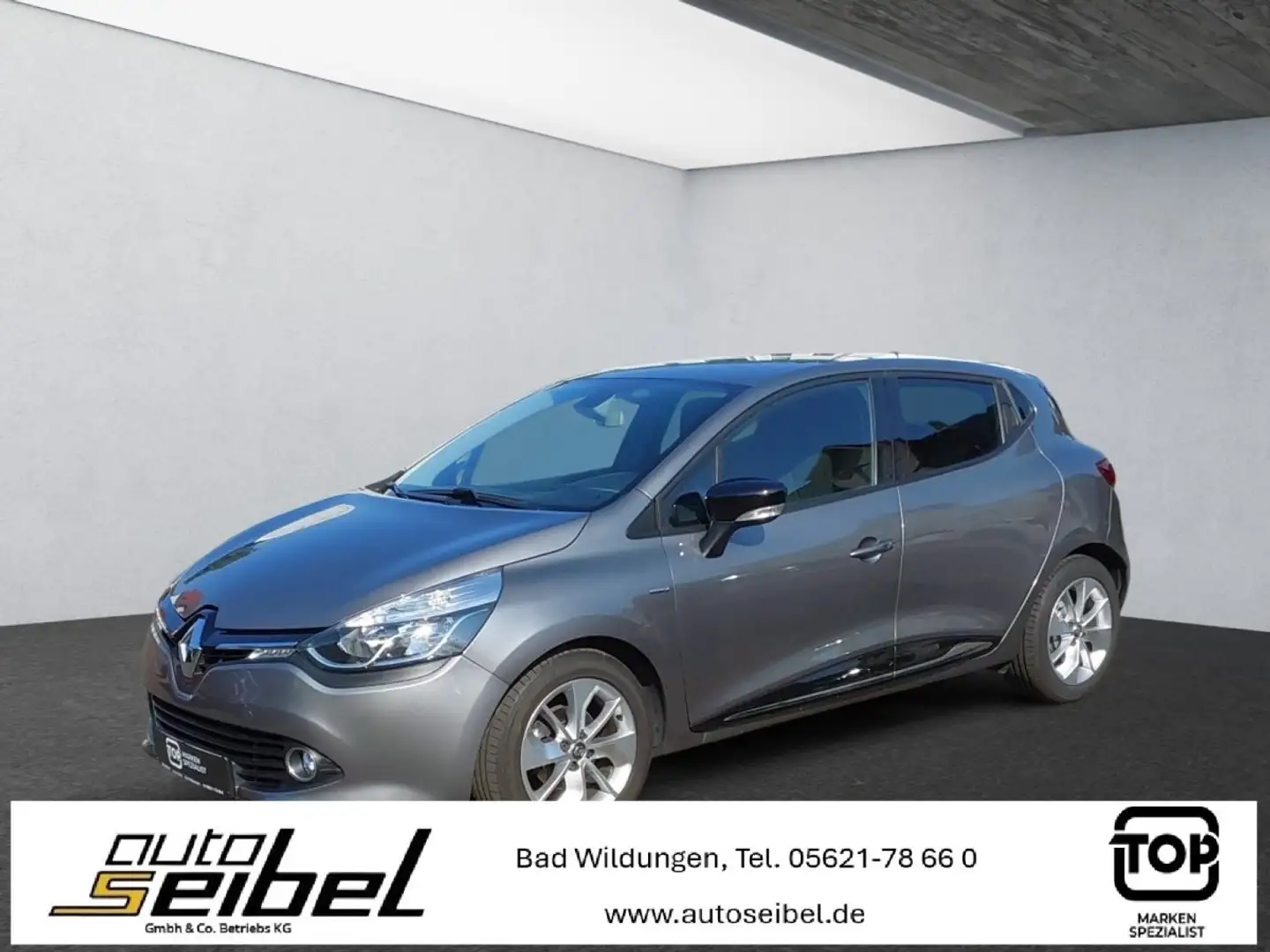 Renault Clio IV TCe 90 Limited Grijs - 1