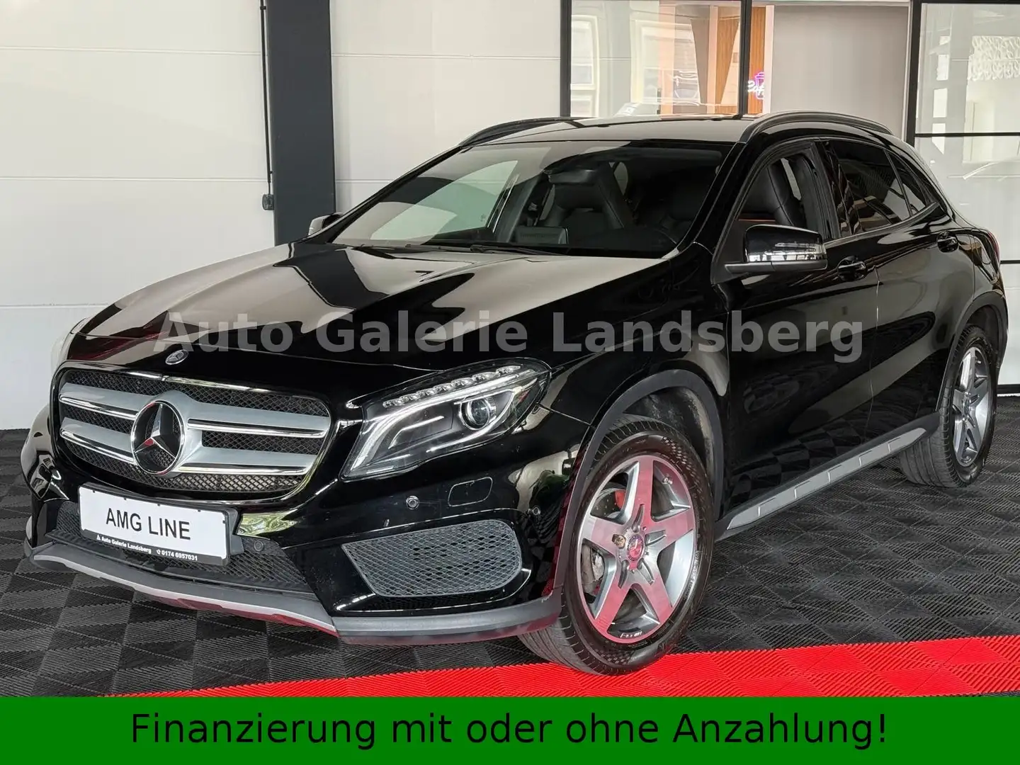 Mercedes-Benz GLA 200 *AMG Line*Xenon*Navi*kamera*Leder*18Zoll* Schwarz - 1