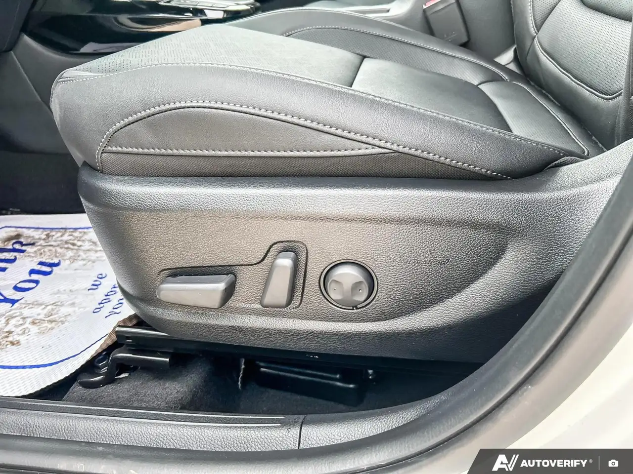 Kia Seltos снимка Kia Seltos