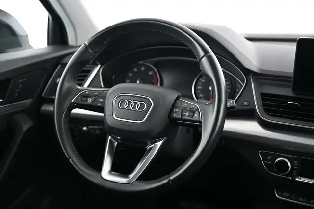 Audi Q5 view 19