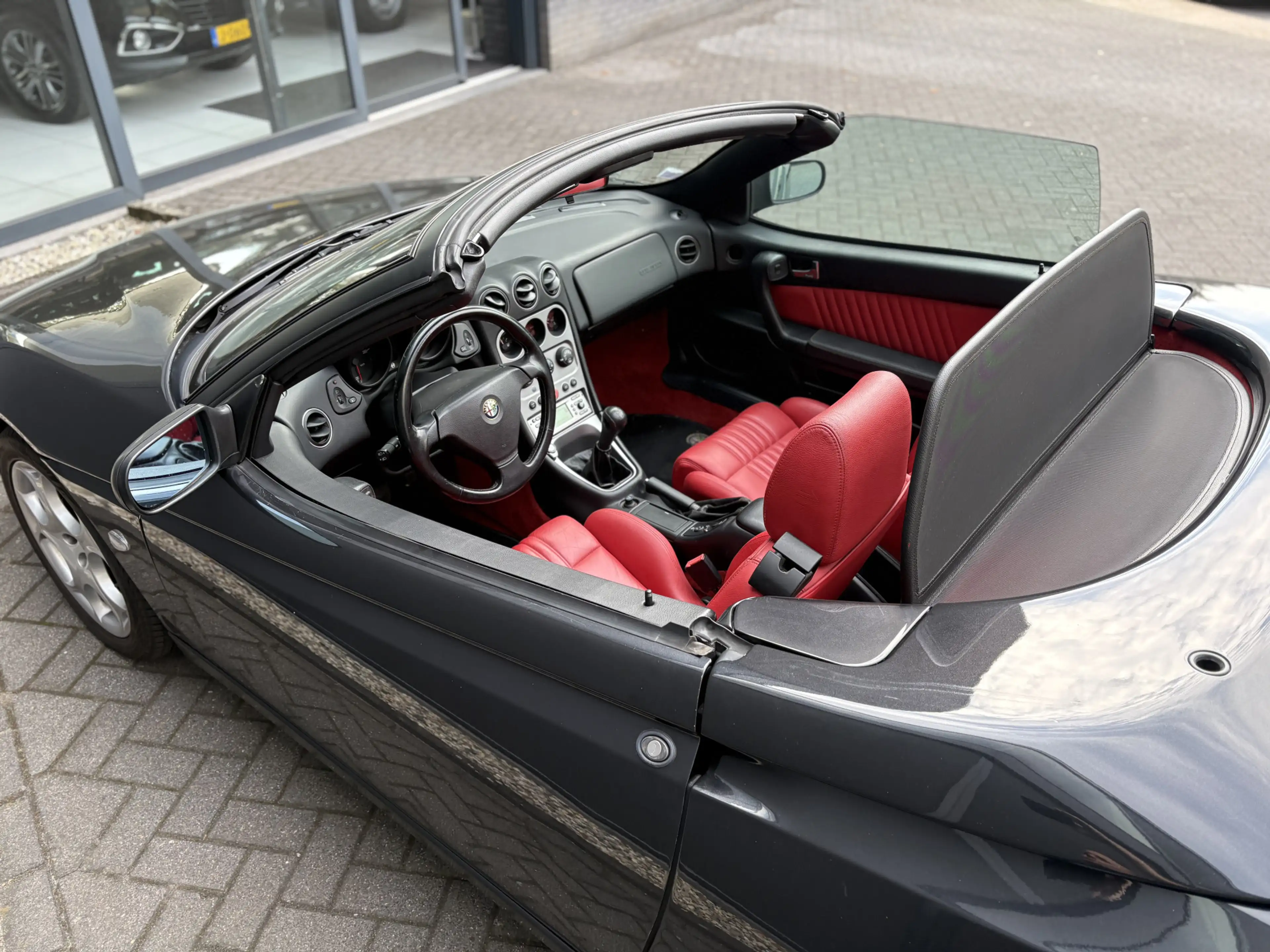 Alfa Romeo Spider 2.0 JTS Turismo Airco - Cd-wisselaar - Centrale ve — photo 13