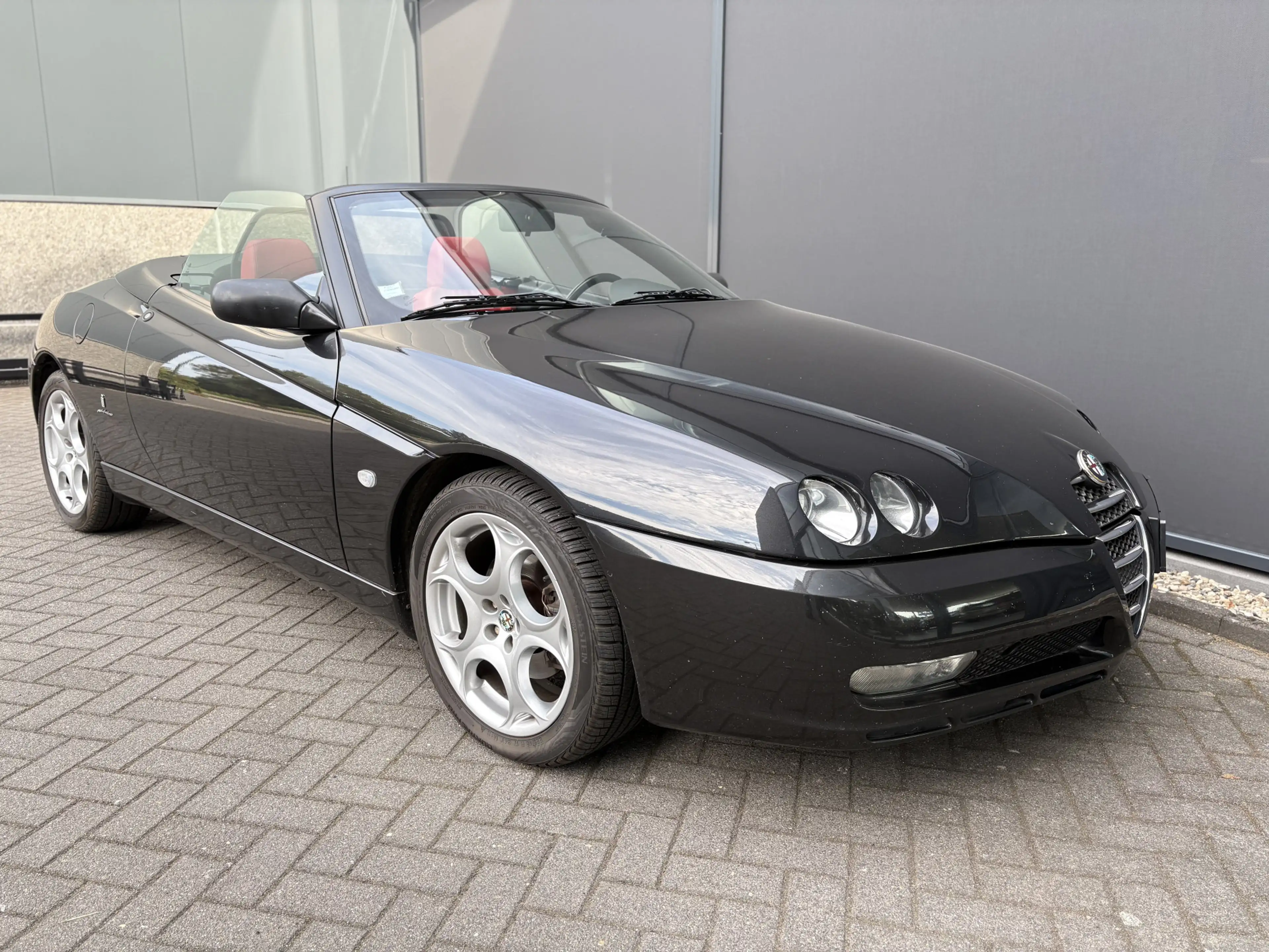 Alfa Romeo Spider 2.0 JTS Turismo Airco - Cd-wisselaar - Centrale ve — photo 3