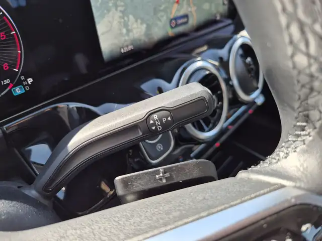 Mercedes-Benz B Class view 10