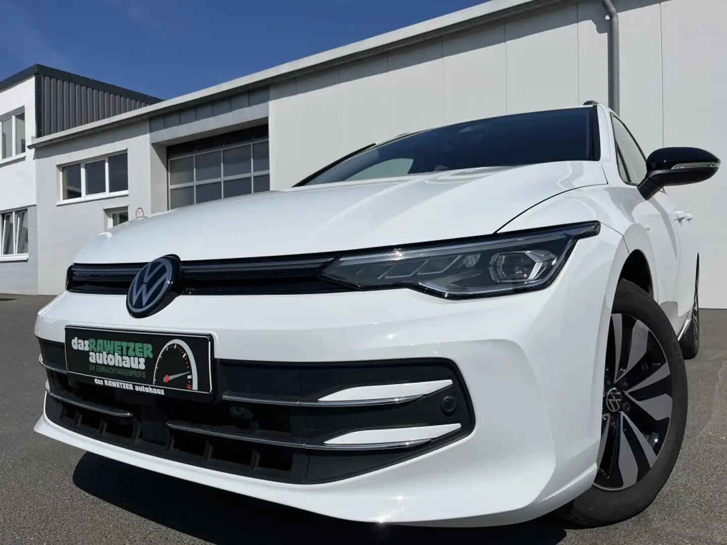Volkswagen Golf Variant 1.5 TSI Life GOAL 163€ m. 20% Anzahlung Weiß - 1