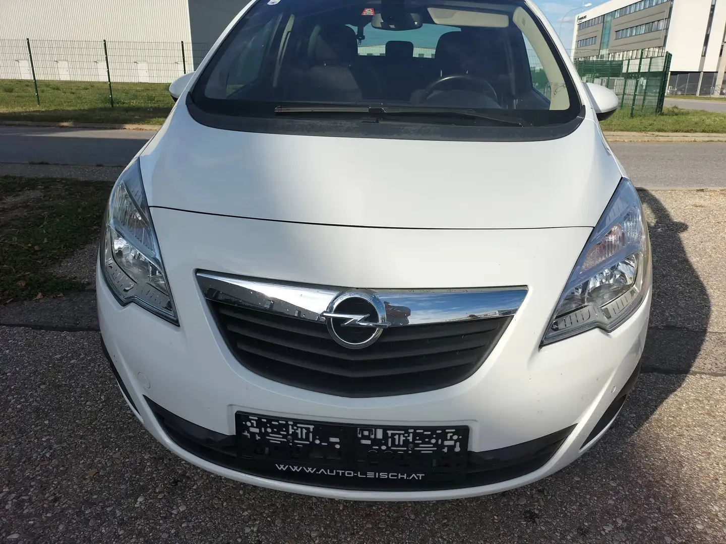 Opel Meriva Meriva 1,4 ecoFlex Turbo Edition 30 Start&Stop Weiß - 1