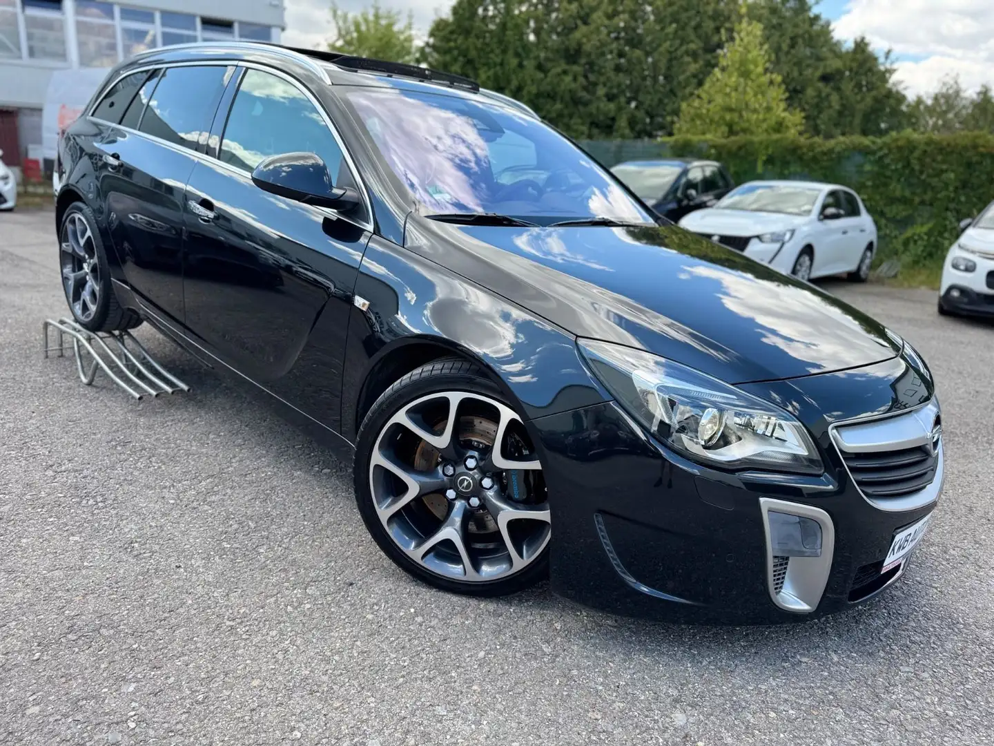Opel Insignia A Sports Tourer 2.8 V6 Turbo OPC 4x4 Schwarz - 1