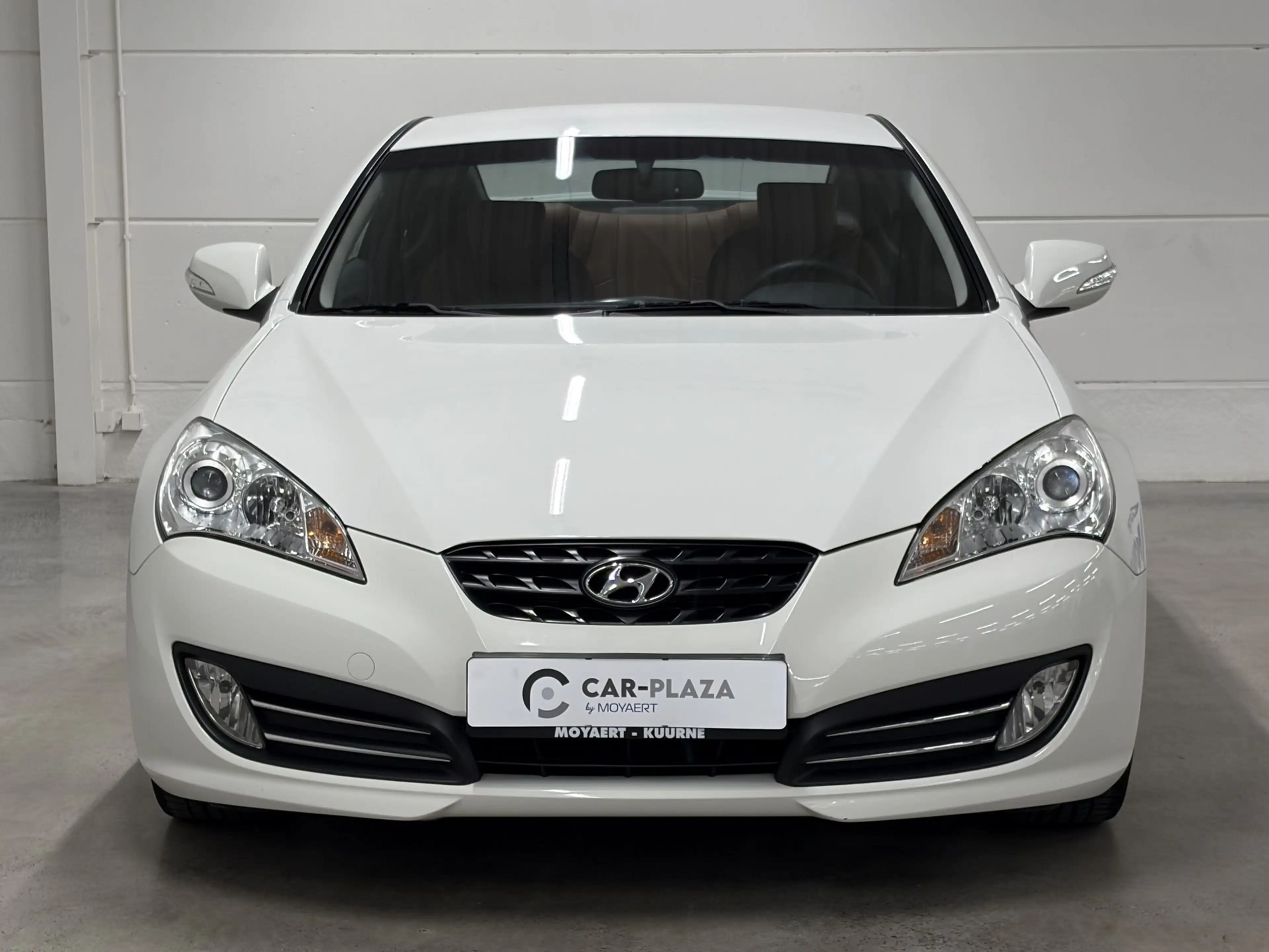 Hyundai Genesis Genesis Coupé T-GDI 2.0 — photo 4