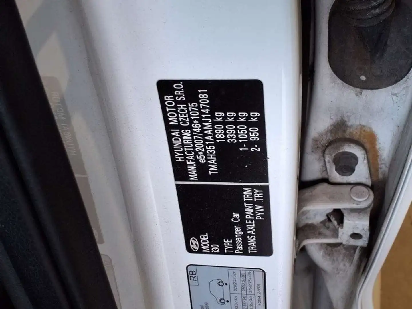 Hyundai i30 1.6CRDi Klass Blanco - 1
