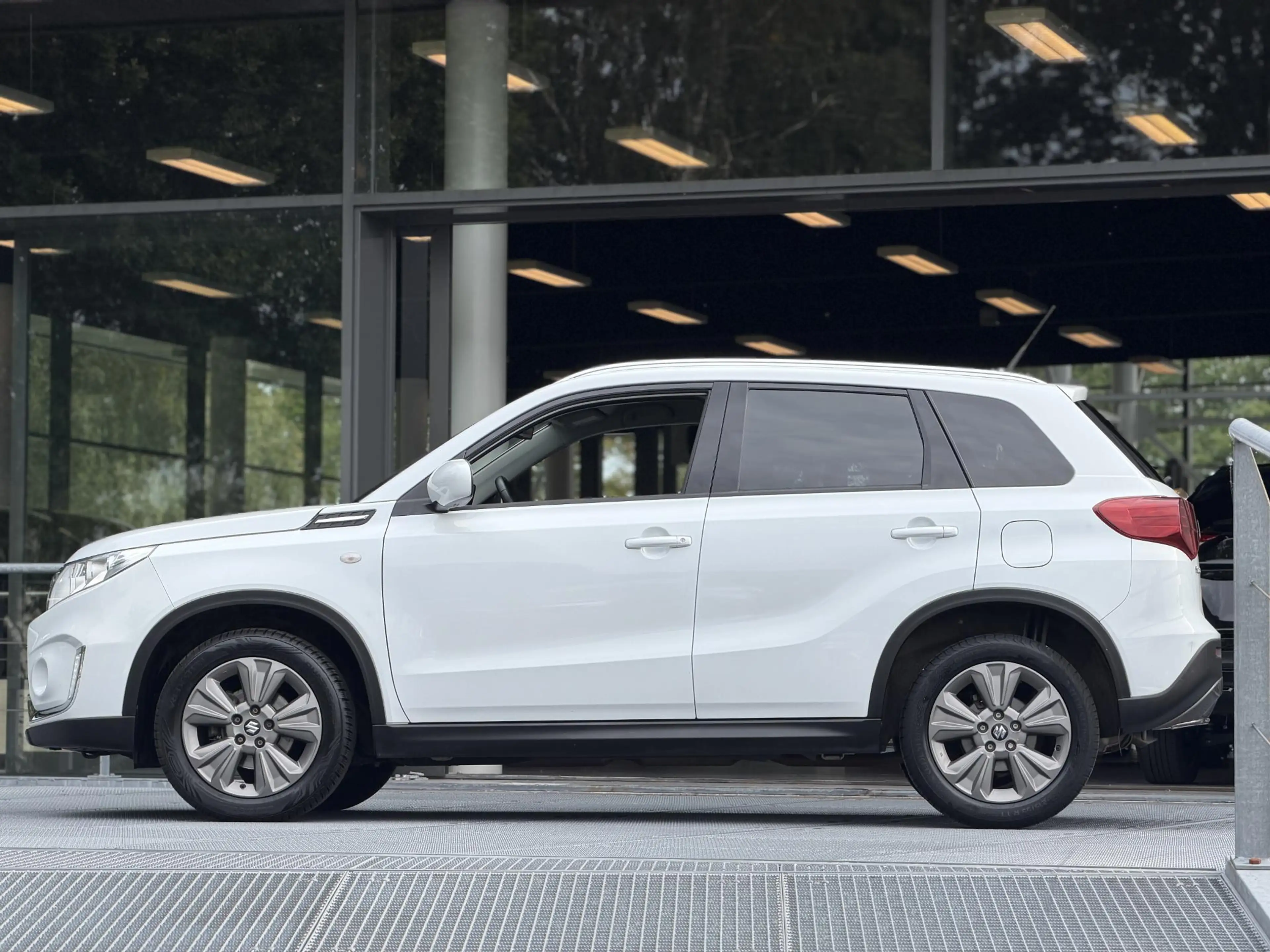 Suzuki Vitara 1.0 Boosterjet Select 112PK | Cruise Control | Ach — photo 15
