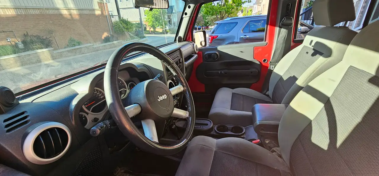 Jeep Wrangler снимка Jeep Wrangler