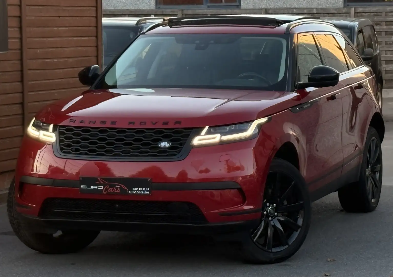 Land Rover Range Rover Velar Range Rover Velar 2.0d R-Dynamic SE Rouge - 1