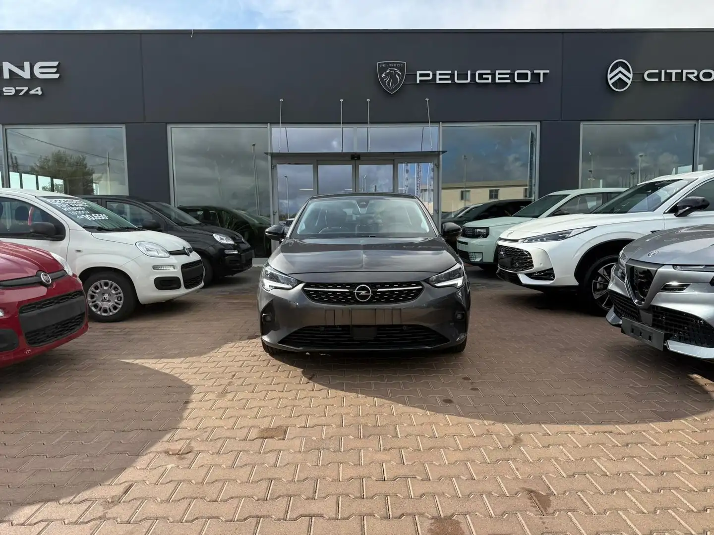 Opel Corsa Corsa VI 2020 1.5 Elegance s Grigio - 2