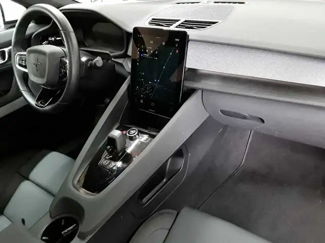 Polestar 2 view 9