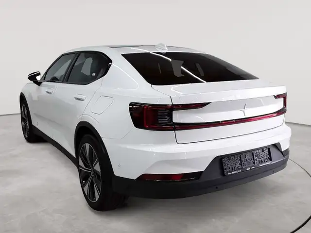 Polestar 2 view 5