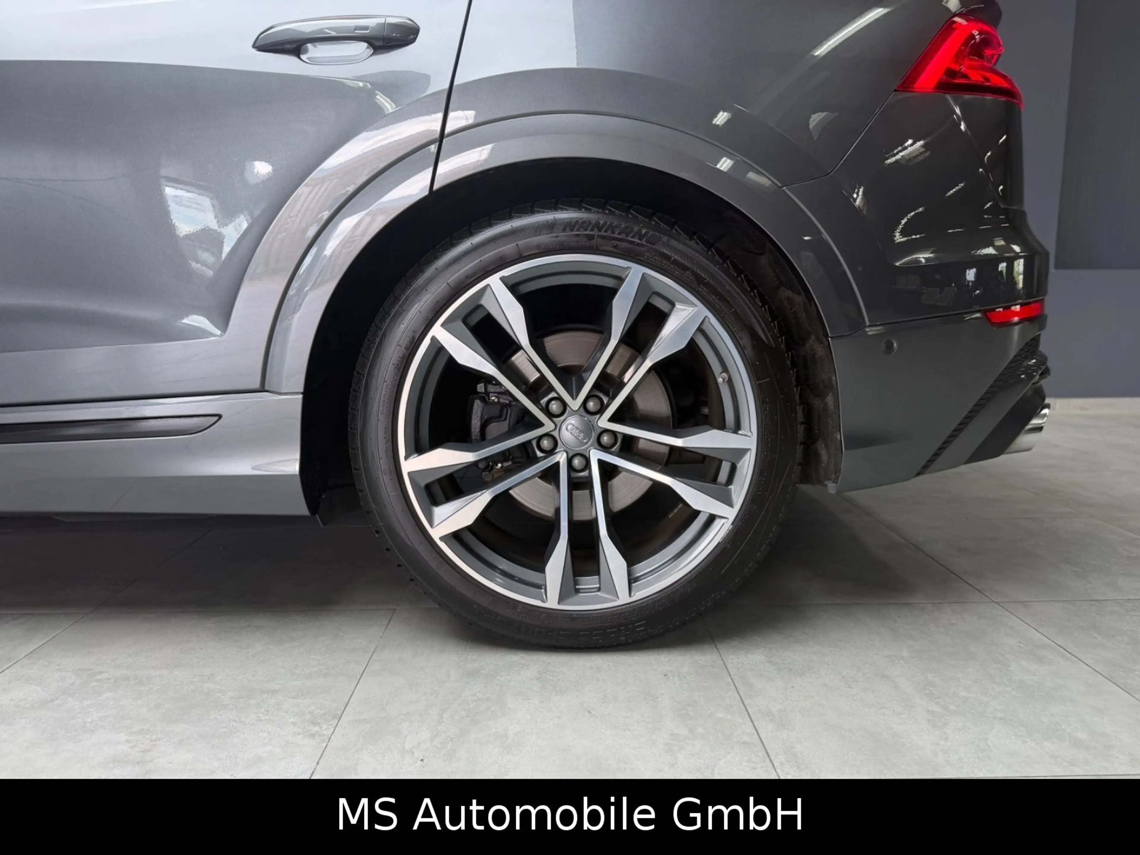 Audi SQ8 4.0 TDI quattro ACC/B&O/PANO/MATRIX/RS-SITZ — photo 11