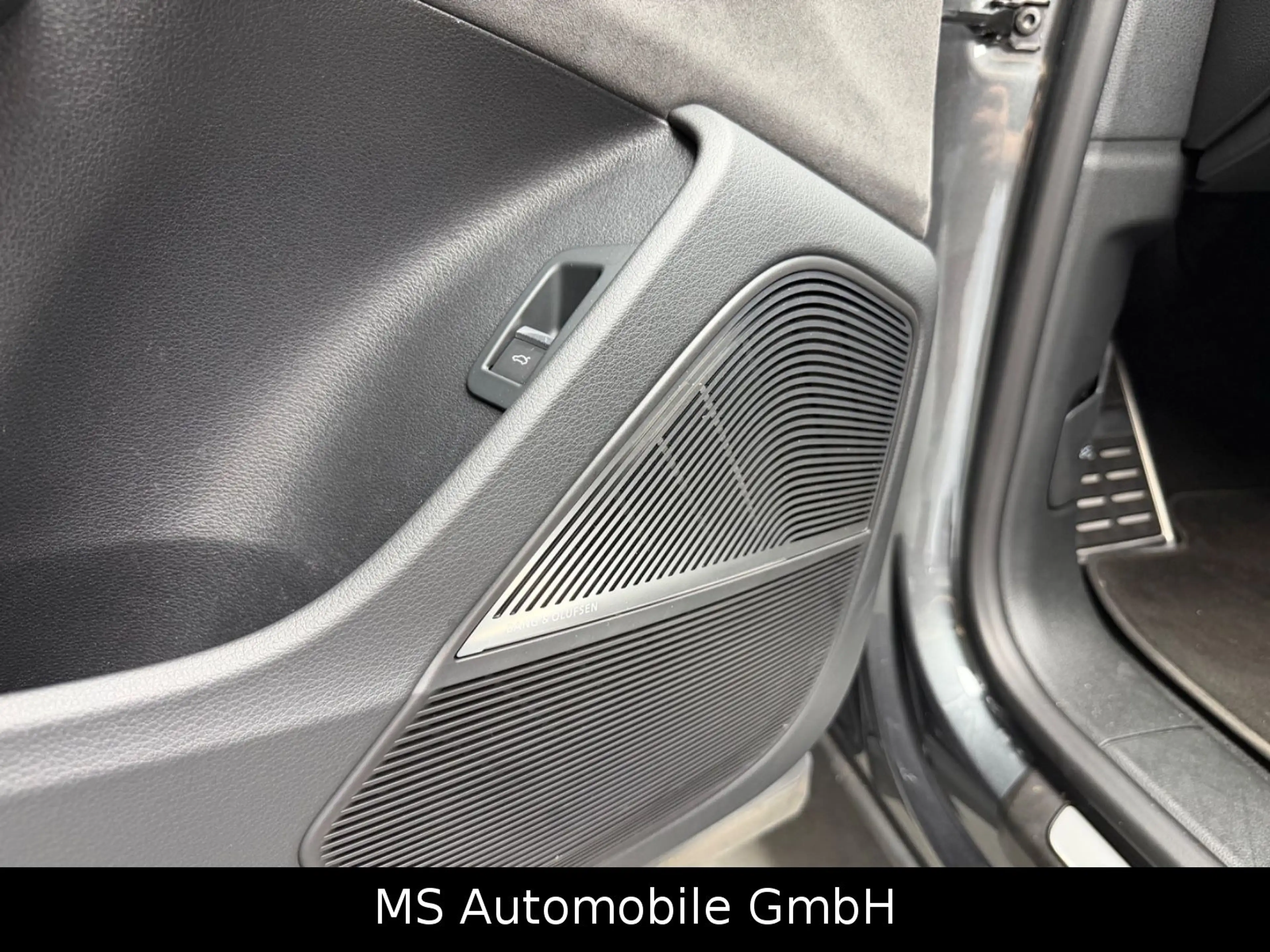 Audi SQ8 4.0 TDI quattro ACC/B&O/PANO/MATRIX/RS-SITZ — photo 14