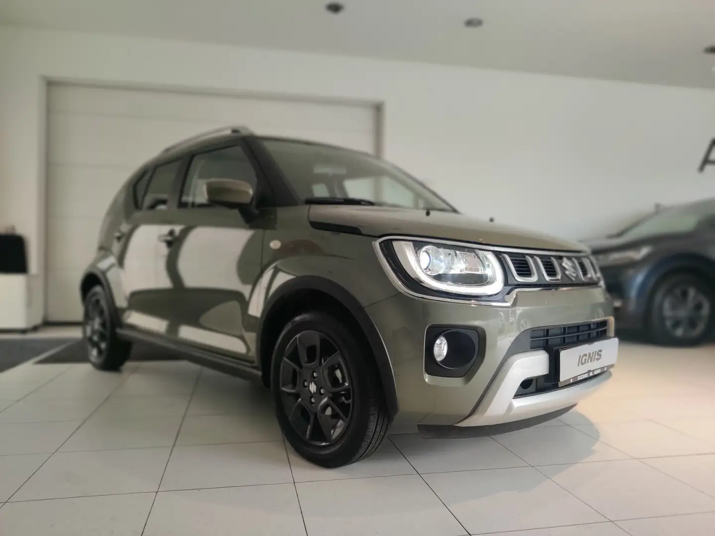 Suzuki Ignis 1.2i hybride 12V GL+ / Garantie tot 05/2030 Vert - 1