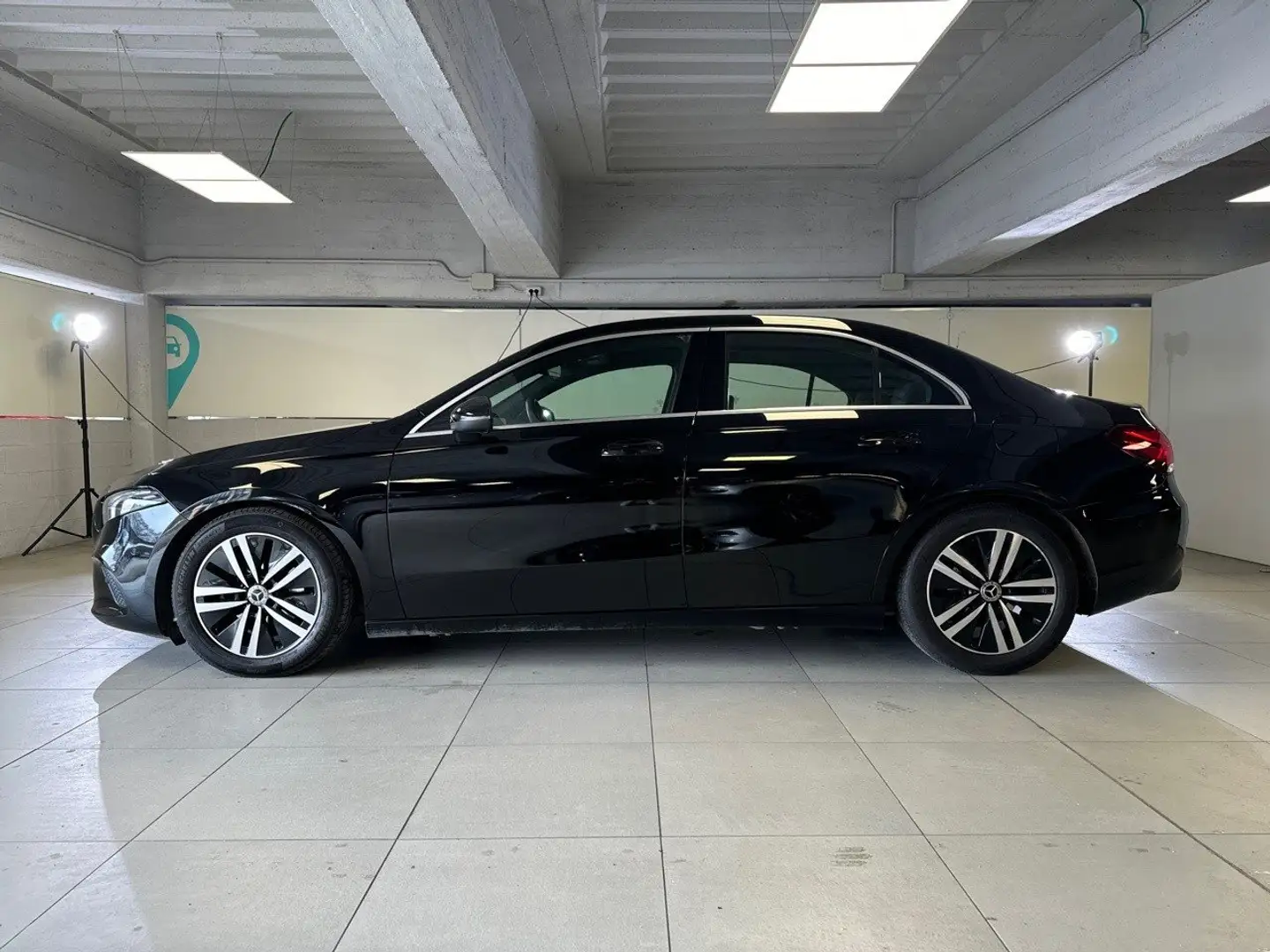 Mercedes-Benz A 180 A 180 Automatic Sport Noir - 2