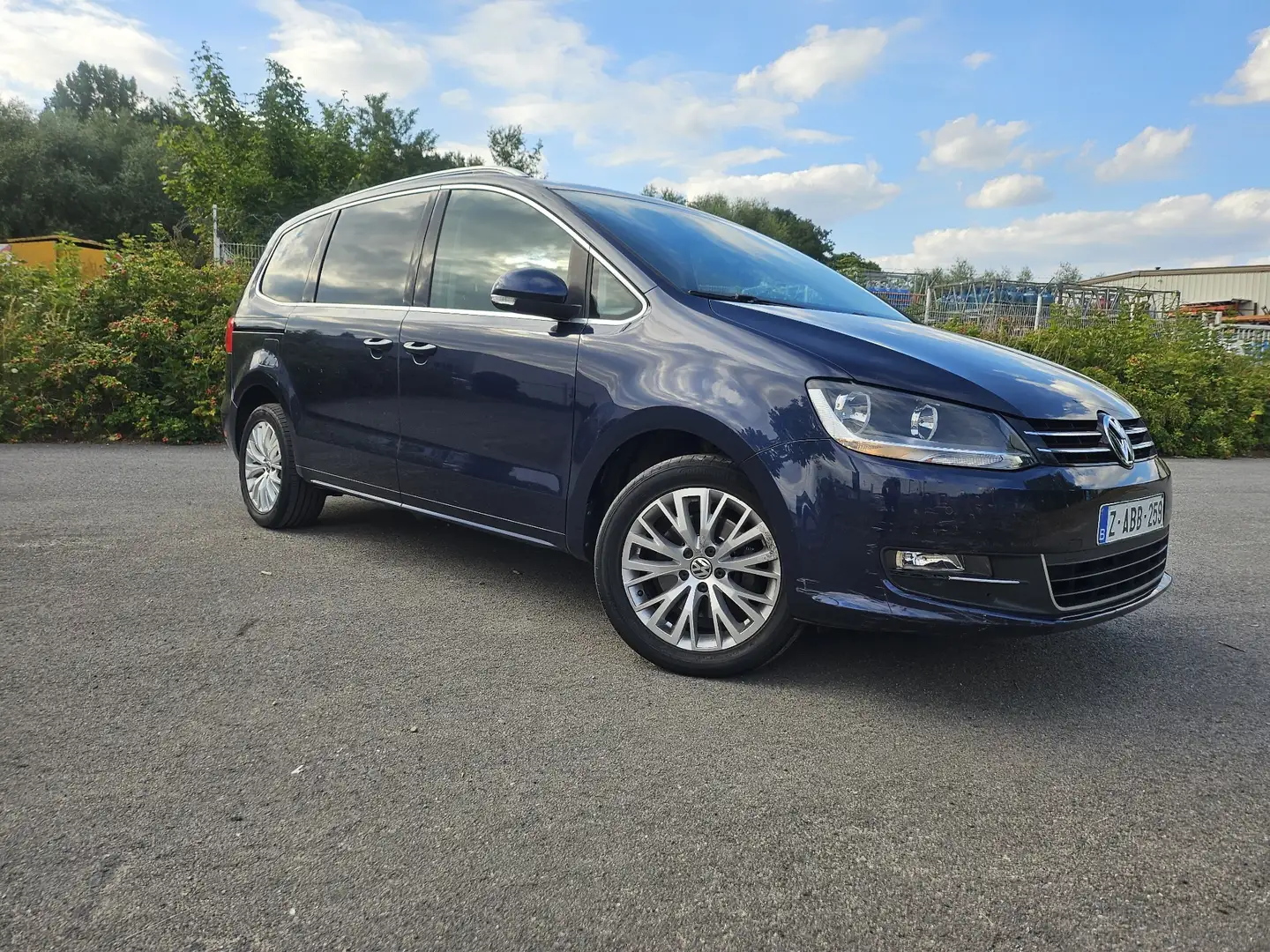 Volkswagen Sharan 2.0 CR TDi Highline BMT DSG - 2