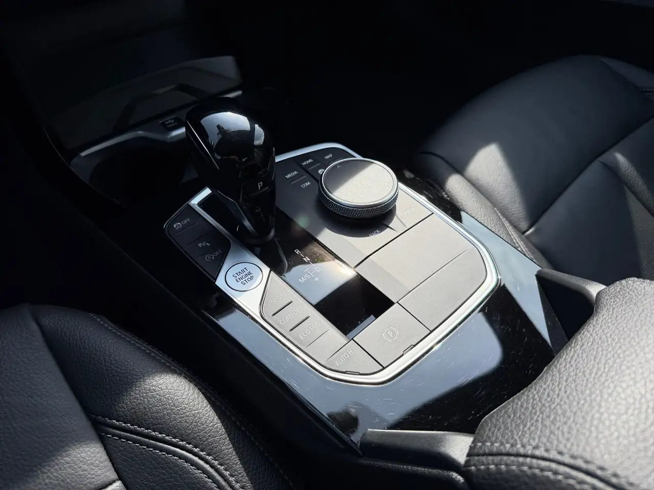 BMW 218 i Gran Coupe MSPORTLENKRAD/HEADUP/MMRY/KAMERA 14