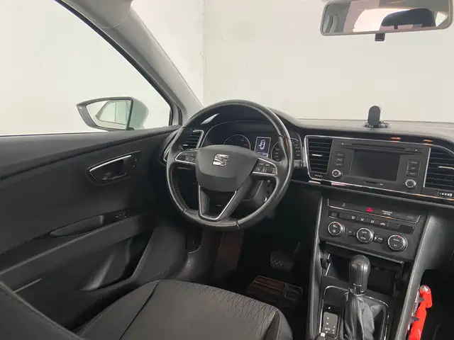 Seat Leon Leon view 5