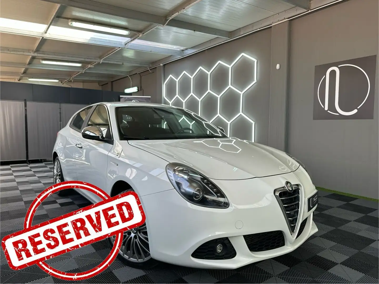 Alfa Romeo Giulietta 1.4 Turbo 120 CV GPL Distinctive Blanc - 1