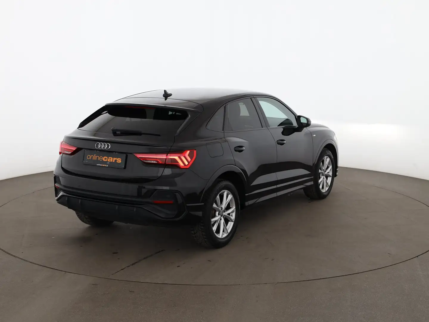 Audi Q3 SB 35 TDI S-Line Aut LED RADAR LEDER SITZHZG Schwarz - 2