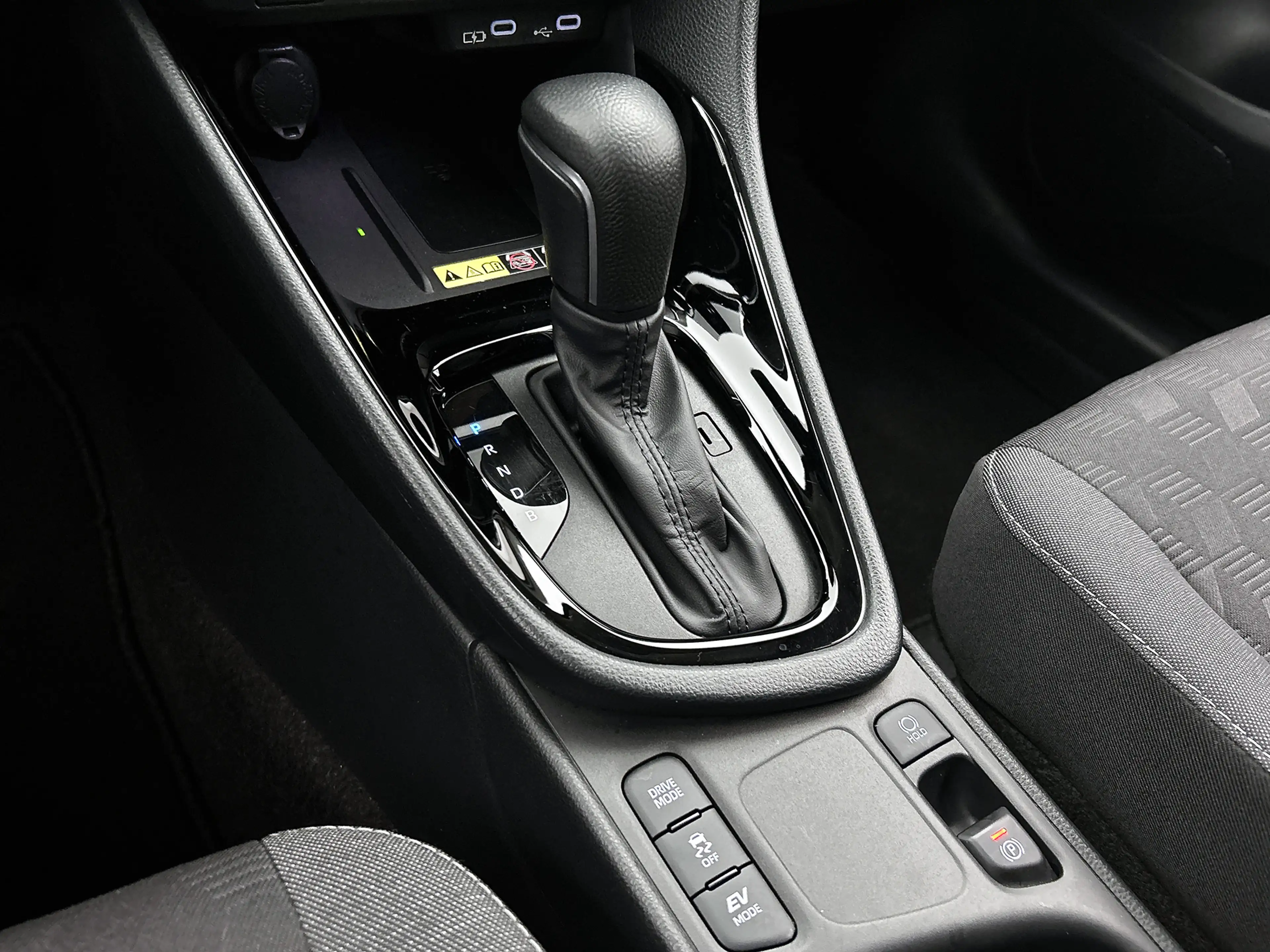 Toyota Yaris 1.5 Hybrid 115 Dynamic | NL-Auto | Apple Carplay-A — photo 11