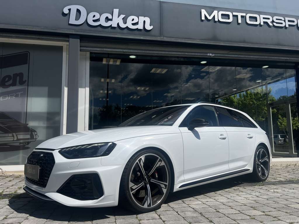 Audi RS4 Avant TFSI quattro tiptronic - foto 1