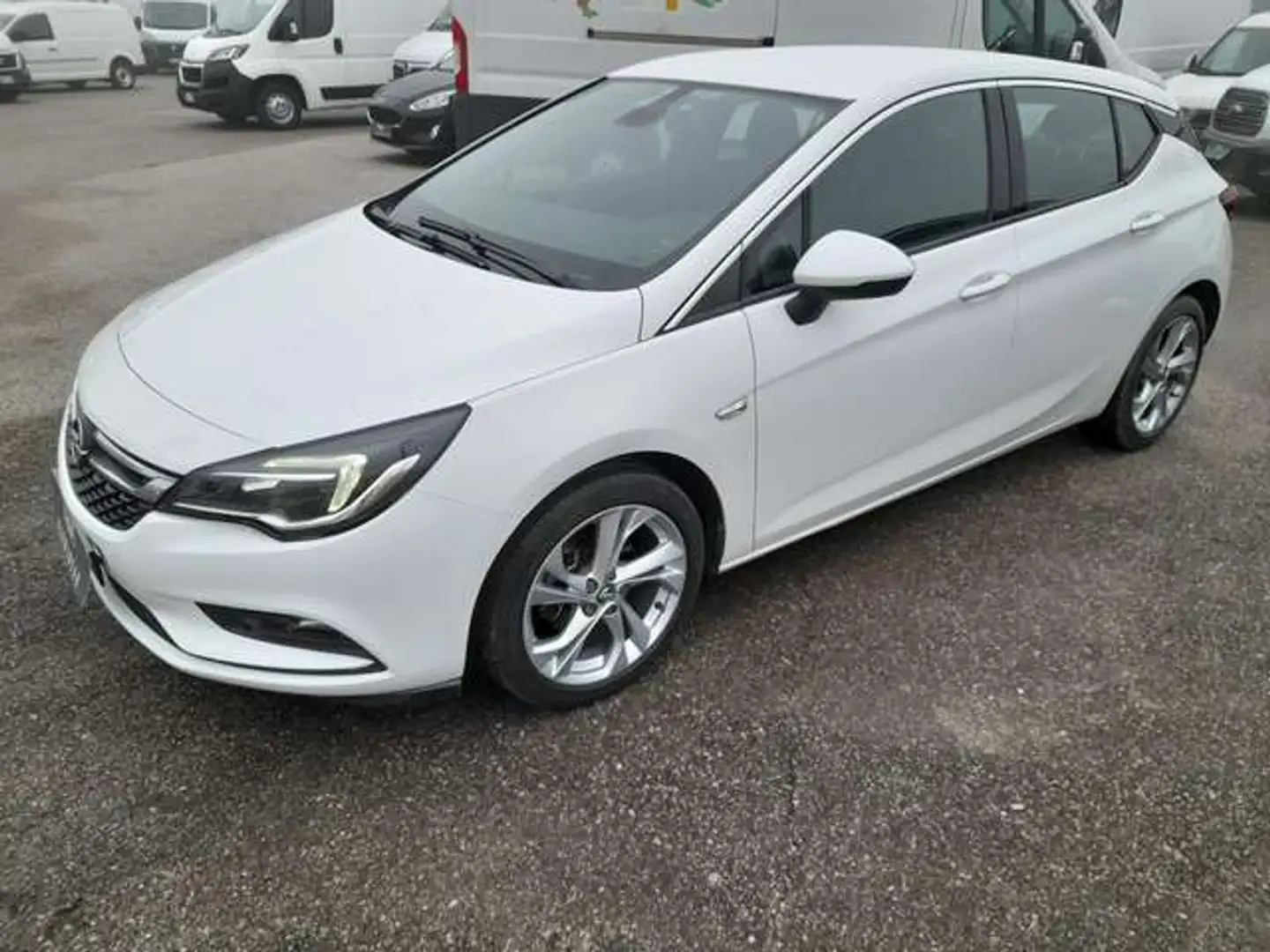 Opel Astra 5p 1.6 cdti Dynamic s&s Blanc - 1