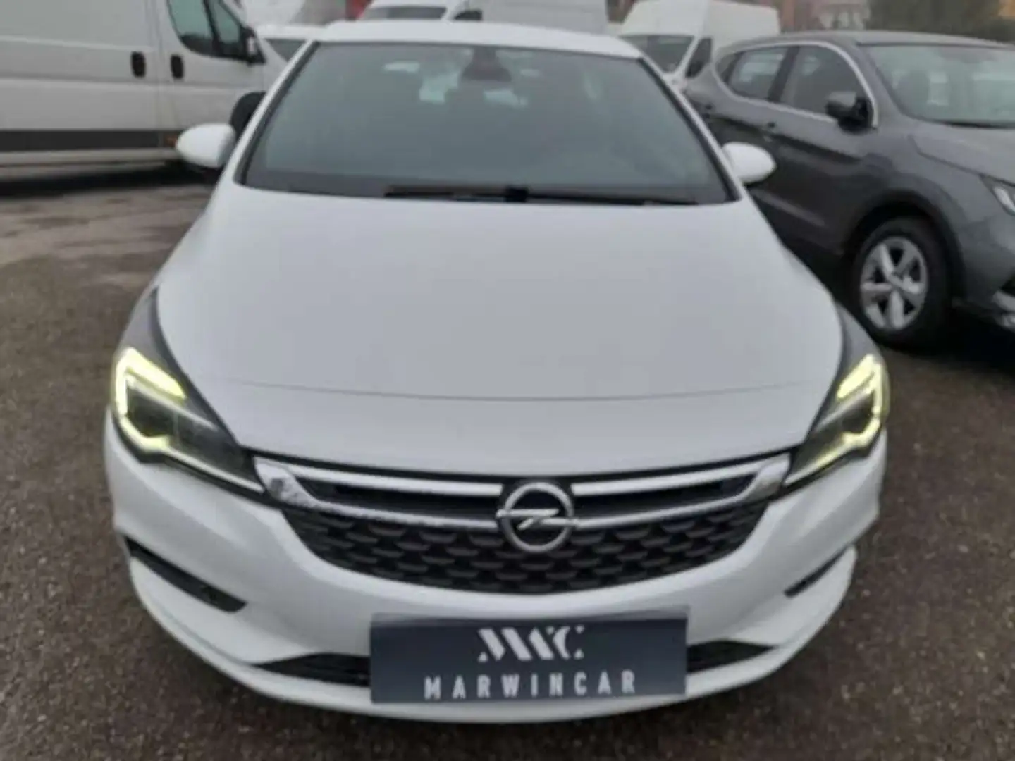 Opel Astra 5p 1.6 cdti Dynamic s&s Blanc - 2