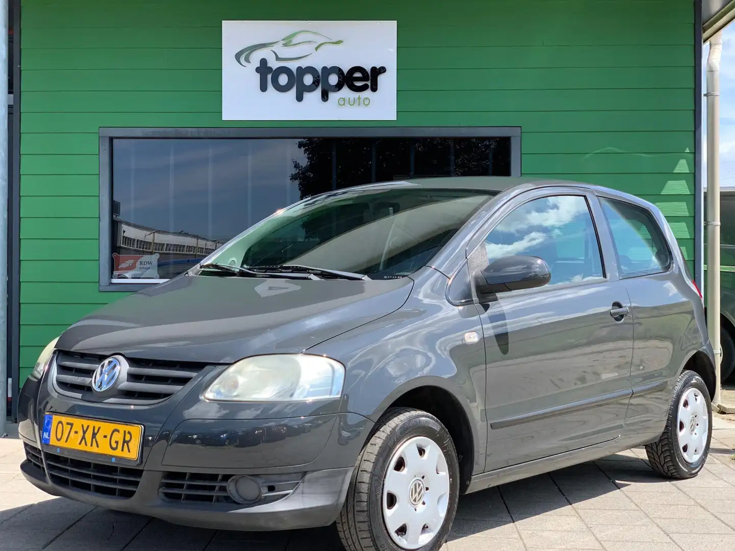 Volkswagen Fox 1.2 Trendline | 1e Eigenaar | Nieuwe APK | Сірий - 1