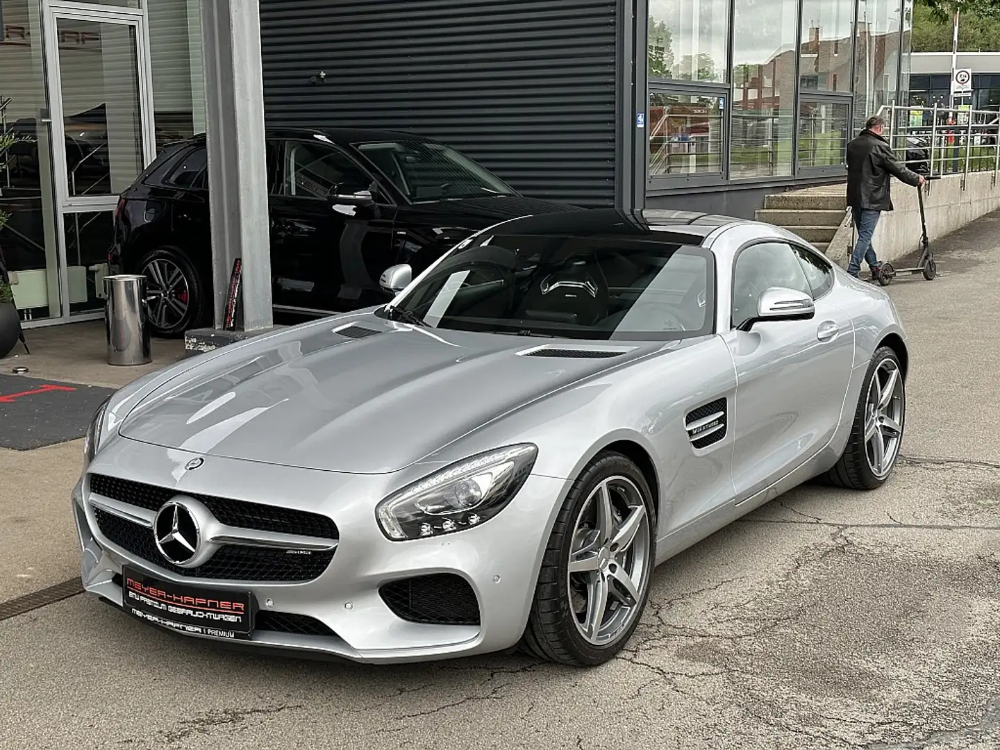 Mercedes-Benz AMG GT / Performance Sitze / Pano / Burmester Silber - 1