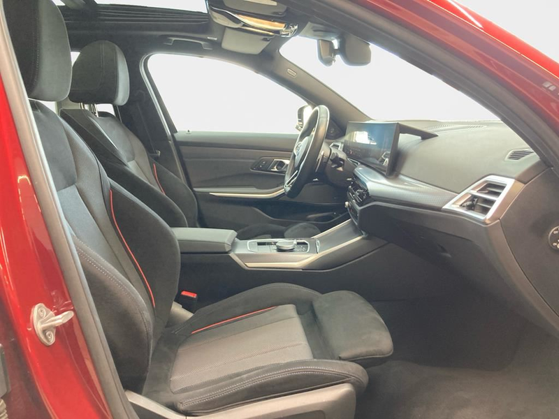 BMW 330 M Sport Pro — photo 15