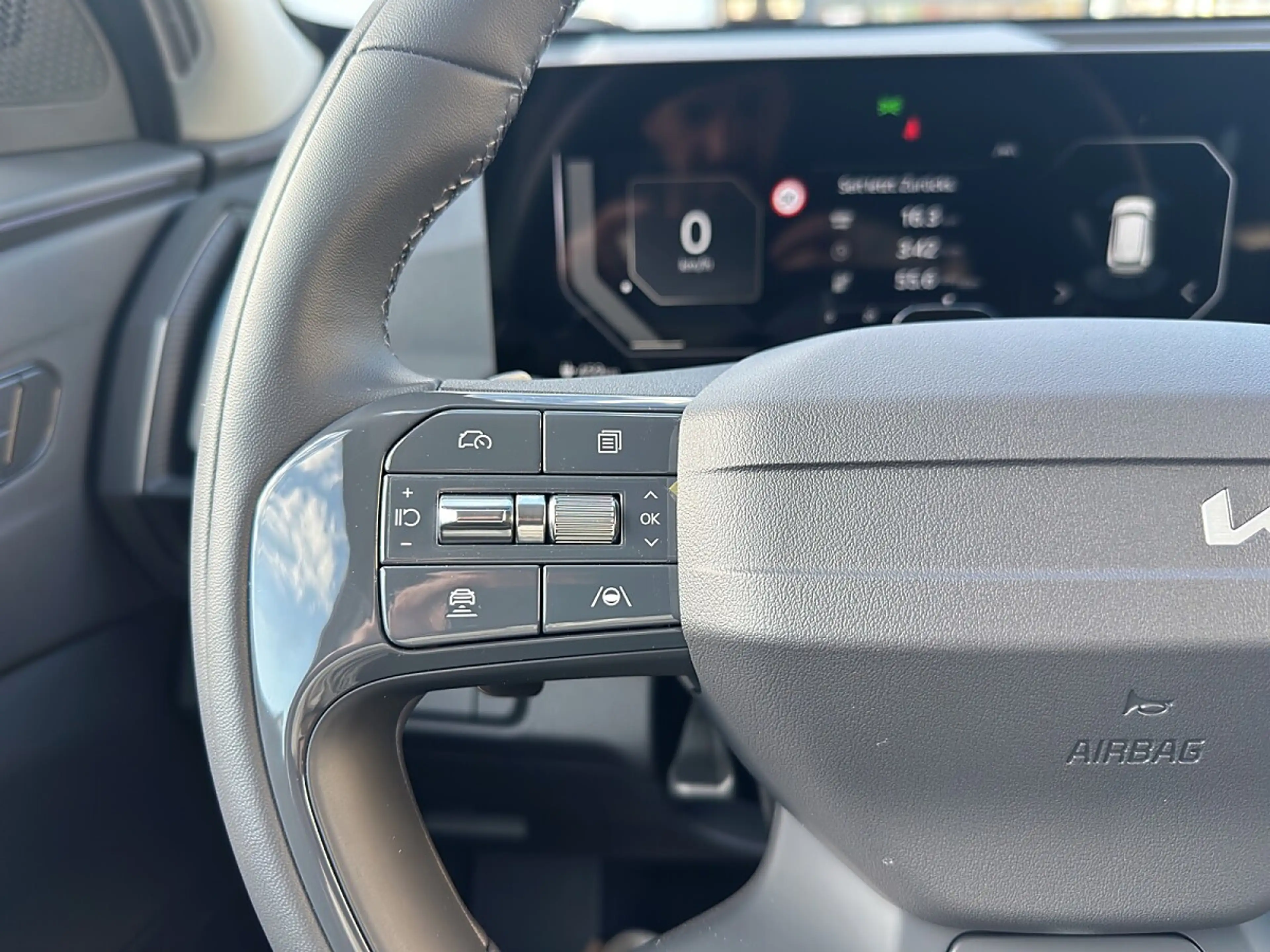 Kia EV5 FWD 81,4kWh Fleet Edition — photo 13